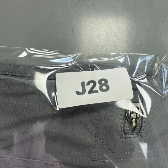 NEW Eddie Bauer Rainier 10” Tech Shorts Men’s 32 Cargo Outdoor Gray - Picture 7 of 7